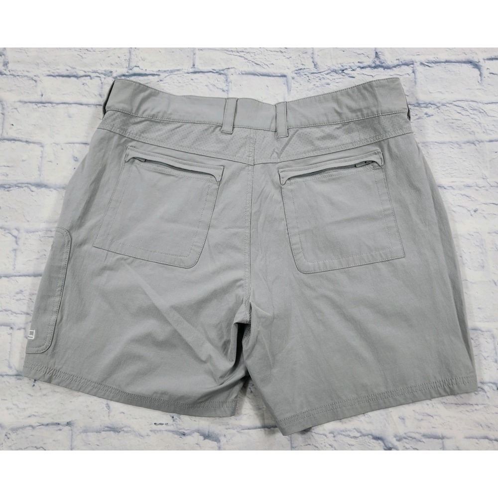 Huk Fishing Cargo Shorts MENS XL Performance Vented Outdoor Gray 7" Inseam - Picture 10 of 13